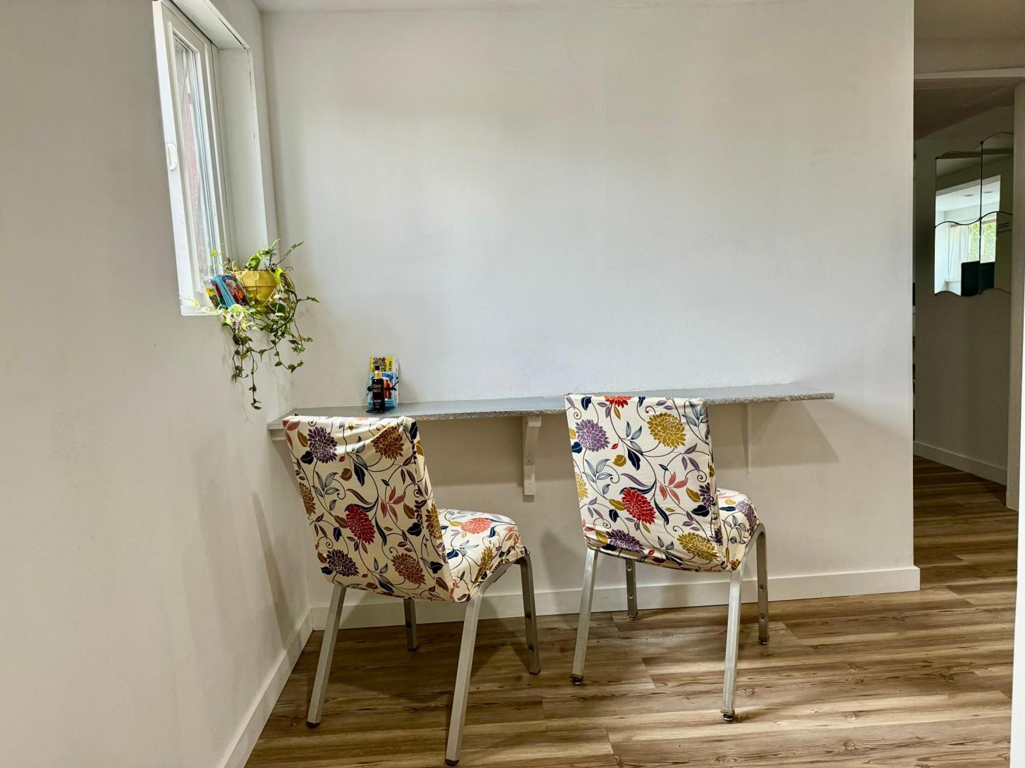 Tiny Private Room On The 1St Floor With Shared Bathroom Near Seatac Airport And Downtown Сиэтл Экстерьер фото